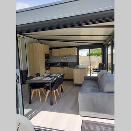 La Ladrillais Aux Portes De Malo Holiday home